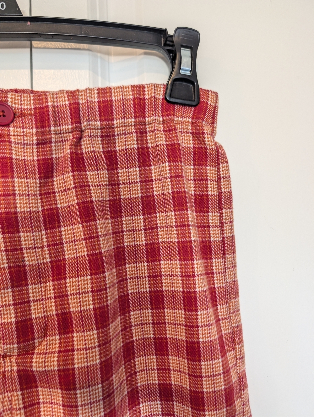 Brandy Melville Tilden Pants - Picture 4 of 9